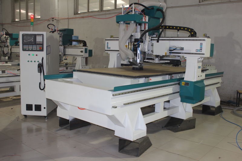 高配板式下料機(jī)